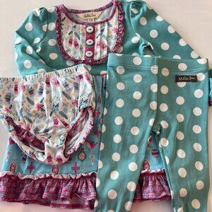 Matilda Jane outfit in Size 12–18 months, in Good pre‑owned condition.